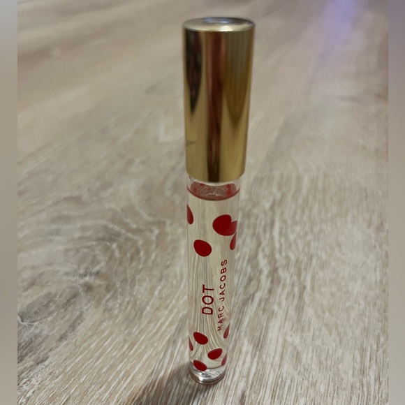 Marc Jacobs Tote bag and Dot Travel Fragrance - Picture 4 of 5